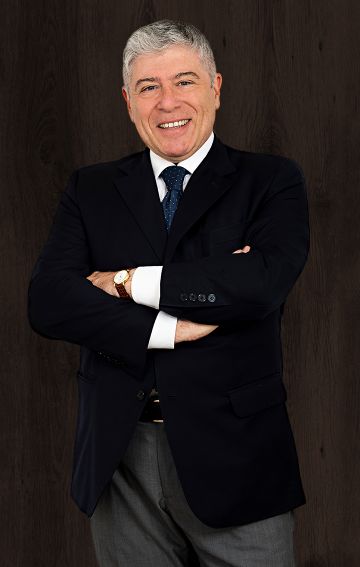Dr. Roberto Colombo